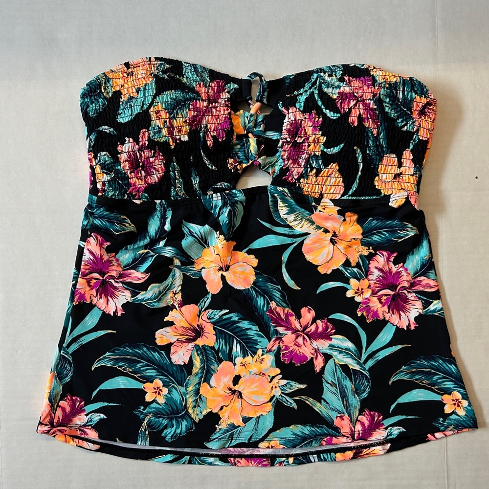 Ambrielle swimwear swim top